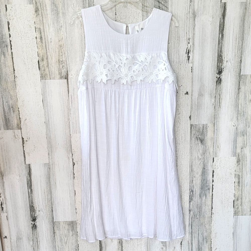 White Gauzy Dress Sleeveless Knee Length